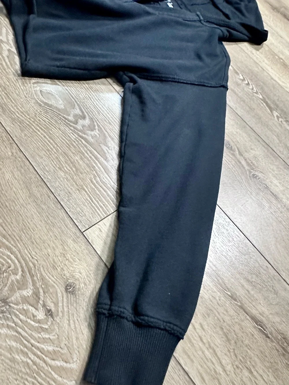 Aerie V-Neck Cropped Pullover Hoodie